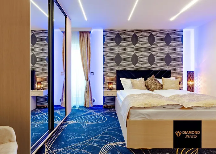 Diamond Panzio 住宿加早餐酒店 4*