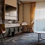 Diamond Panzio Bed & Breakfast