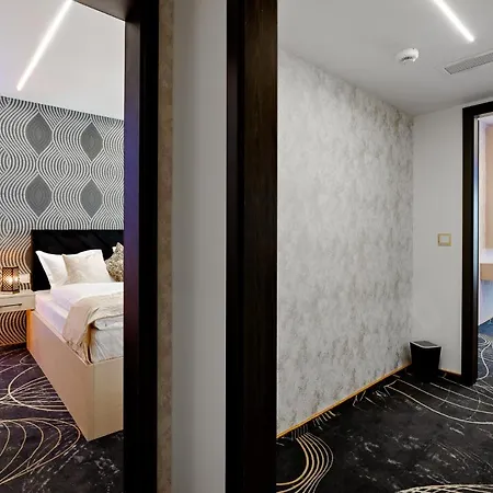 Diamond Panzio 4* Hajduszoboszlo
