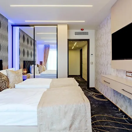 Nocleg ze śniadaniem Diamond Panzio 4*