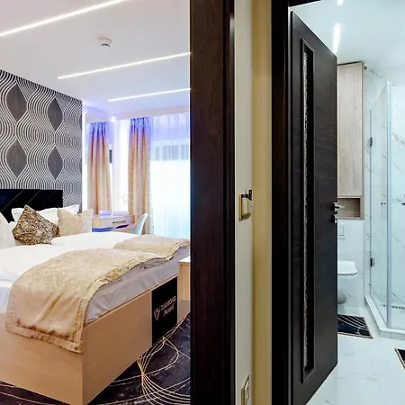 Nocleg ze śniadaniem Diamond Panzio 4*