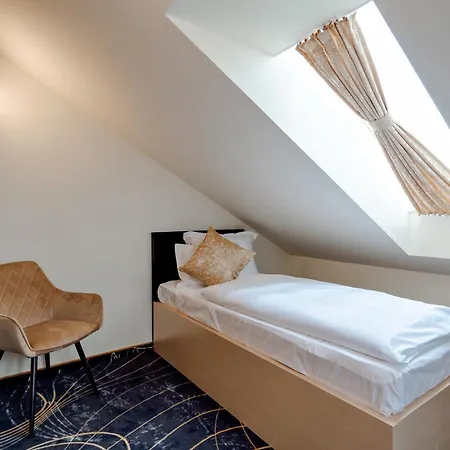 Diamond Panzio 4* Hajduszoboszlo