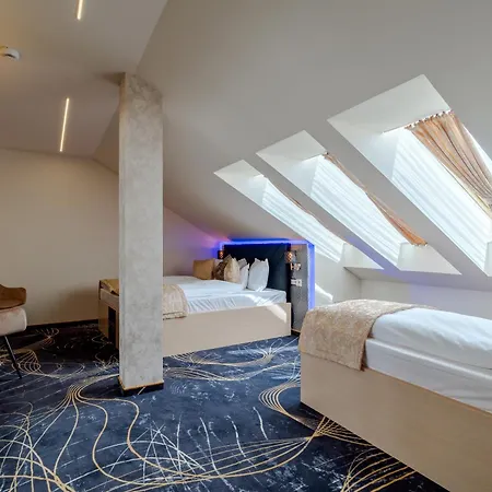 Nocleg ze śniadaniem Diamond Panzio 4*