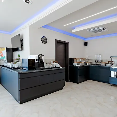 Diamond Panzio 4* Hajduszoboszlo