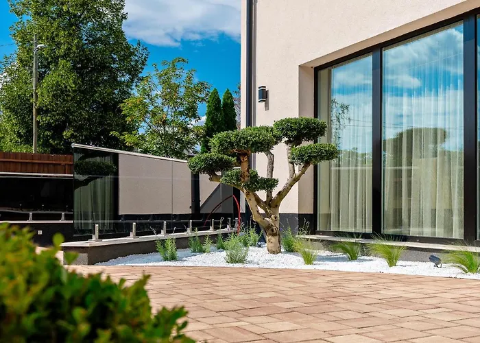 Diamond Panzio B&B 4*